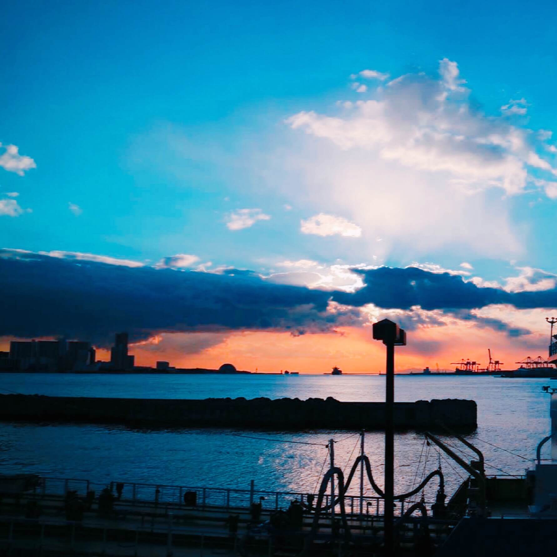 9 Simple Things That Make Me Happy 6 evening-sky-harbor