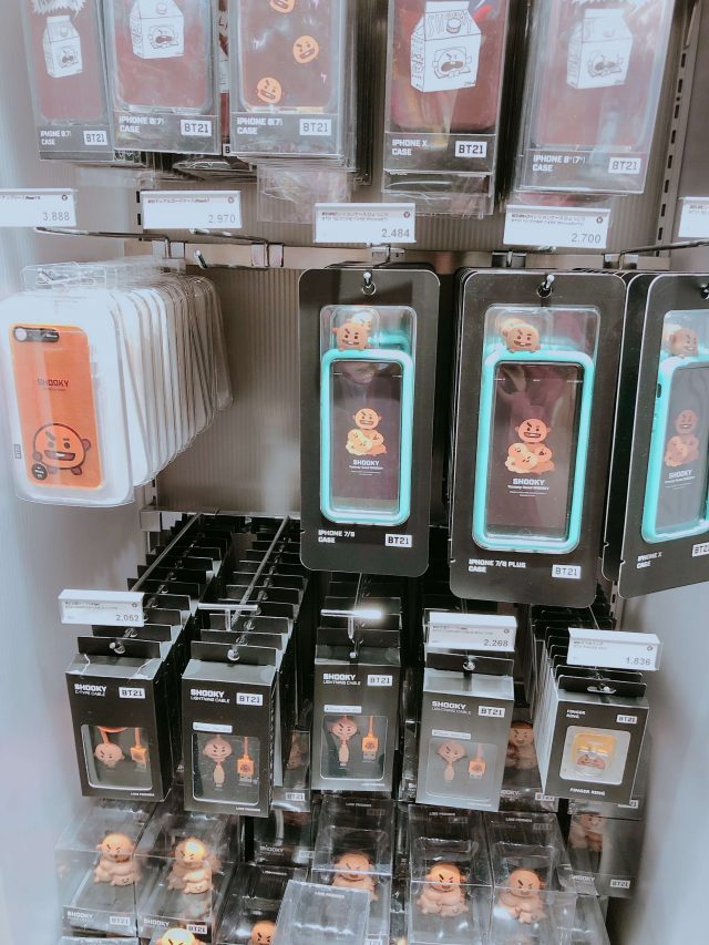 Harajuku LINE Friends Store Feat BTS BT21 Characters 19 BTS BT21 Phone Casing