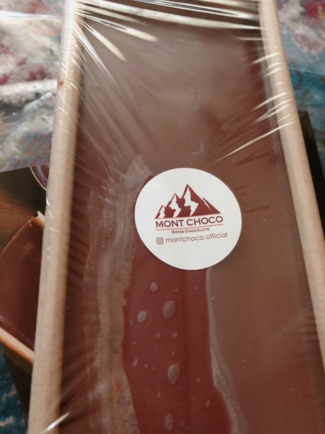 Mont Choco Cake Review | Overhyped Or Tastes Delicious? 3 Mont Choco Cake Regular