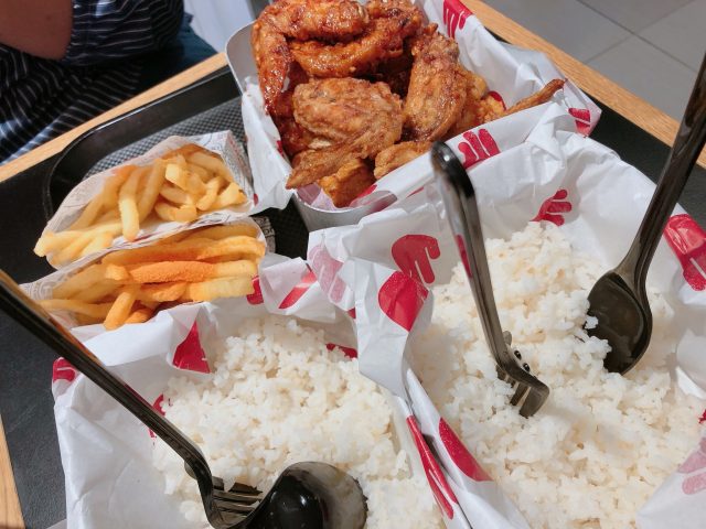 Food Review | 4 Fingers + Secret Recipe 8 12 Chicken Pieces Set With Fries And Rice