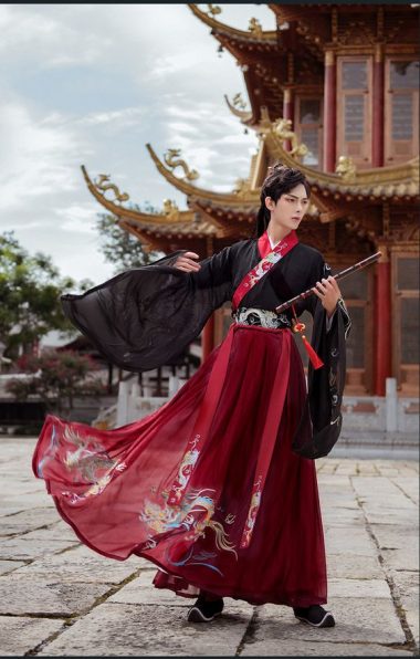 black and red hanfu