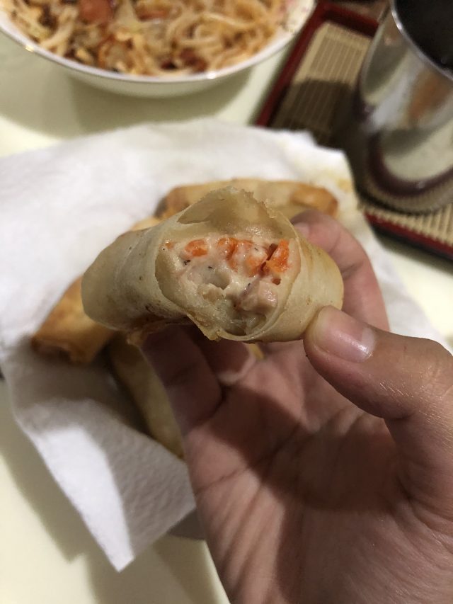 Easy Carbonara Spring Rolls Recipe For Cooking Noobies 12 The inside close up